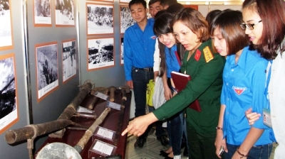 Thai Nguyen exposition sur les traditions de l’Armée populaire du Vietnam