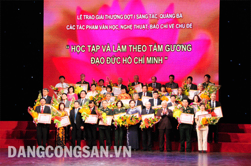 Hà Nội Sẽ trao thưởng các tác phẩm về chủ đề học tập và làm theo gương Bác giai đoạn 2013 - 2015