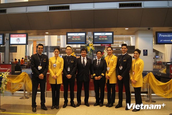 Direct air routes connecting India, HCM city launched