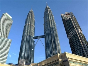 Malaysia sets to attract 1 4 million Chinese tourists in 2015