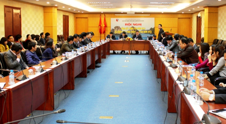 Đẩy mạnh xây dựng các thể chế chính sách về lĩnh vực khí tượng thủy văn và biến đổi khí hậu
