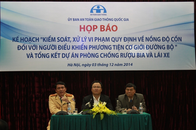 Tăng cường kiểm soát, xử lý vi phạm nồng độ cồn đối với người điều khiển xe cơ giới