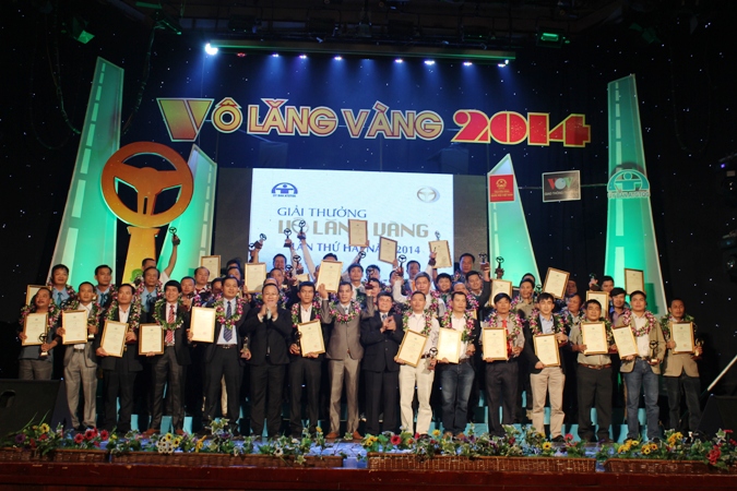 Trao giải thưởng Vô lăng vàng” năm 2014