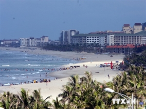 Tourist realty lures USD1 8 billion in Da Nang