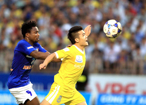 Two Vietnamese vie for AFF best player title