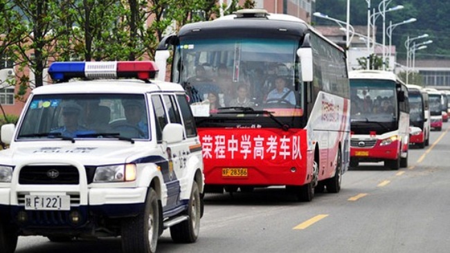 Bộ Giao thông vận tải từ chối tiếp nhận 1000 xe du lịch của Trung Quốc vào Việt Nam