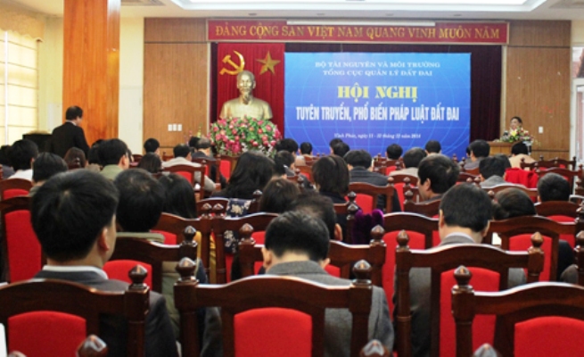 Quy định về xử phạt hành chính trong lĩnh vực đất đai và khung giá đất