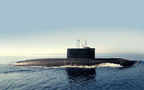 Vietnam receives third Kilo class submarine from Russia