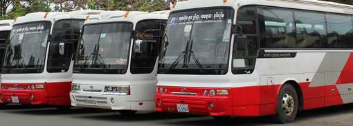 Binh Duong launches passenger bus service to Phnom Penh
