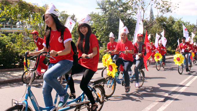 Quảng Ninh tham gia chương trình Hành trình đỏ năm 2014