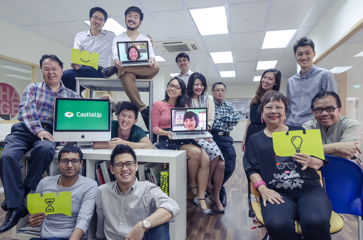 CastleUp enterprise social network launched