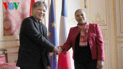 Belle perspectives de coopération judiciaire Vietnam-France