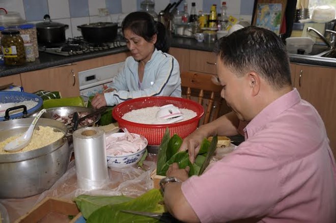 Hoạt động mừng Xuân của cộng đồng người Việt Nam ở Trung Quốc và Australia