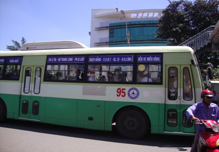TP Hồ Chí Minh Chấp thuận lập ba điểm gửi xe hai bánh miễn phí