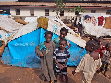 L UNICEF demande 2,2 milliards de dollars pour aider 59 millions d enfants dans le monde