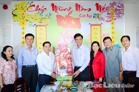 Nhiều hoạt động mừng Đảng, mừng Xuân Giáp Ngọ 2014