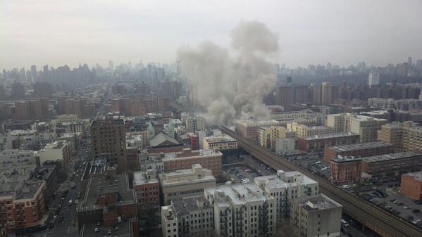 New York  cinq morts dans l explosion de deux immeubles