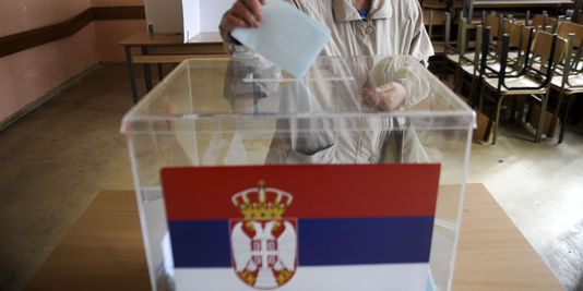 Serbie victoire des conservateurs aux législatives anticipées