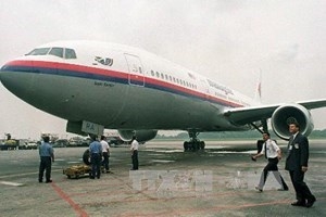 India joins search for missing Malaysian jet