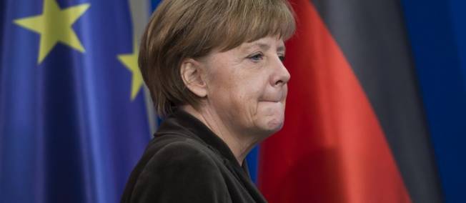 La Russie face de nouvelles sanctions, le G8 est suspendu