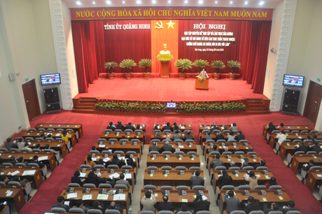 Gắn việc học tập tấm gương đạo đức Hồ Chí Minh với thực hiện các chương trình công tác cụ thể