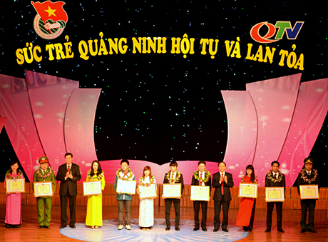 Quảng Ninh Tuyên dương gương mặt trẻ, tài năng trẻ tiêu biểu năm 2013