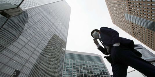 Le déficit commercial du Japon a quadruplé en mars sur un an