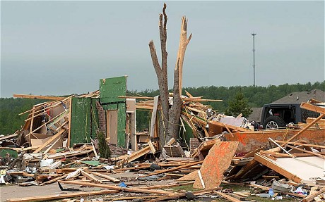 Des tornades tuent au moins 17 personnes aux Etats-Unis