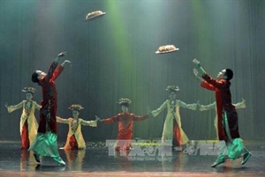 Nine foreign troupes to join int’l dance festival in Vietnam