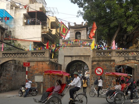 Hanoi honours ancient dream