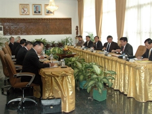 Cambodge PPC et CNRP se mettent d accord sur la réforme du NEC