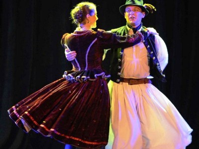 Des troupes artistiques étrangères font salle comble à Hanoi