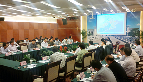 中国东兴市与广宁省共促芒街—东兴跨境经济合作区建设合作