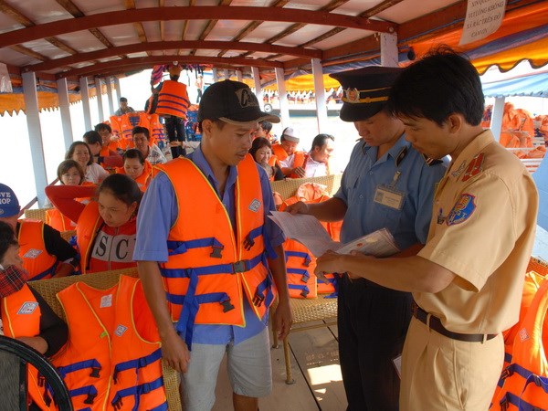 Mở cao điểm bảo đảm trật tự an toàn giao thông đường thủy