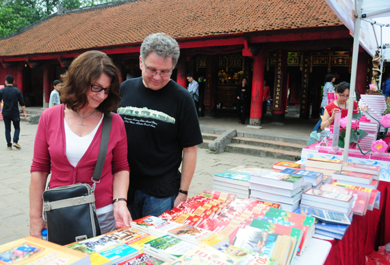 Vietnam welcomes over 3 million foreign arrivals in four months