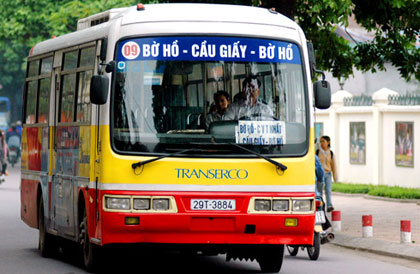 Hanoi to increase bus fares from May 1