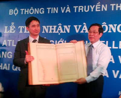 Un atlas de 1827 confirme la souveraineté du Vietnam sur les archipels de Hoang Sa et de Truong Sa