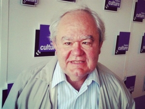 China escalating tensions in East Sea French expert