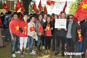 More protest against China’s illegal act on East Sea