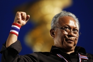 Thaïlande Suthep se rendra si l’ultime coup d’éclat rate
