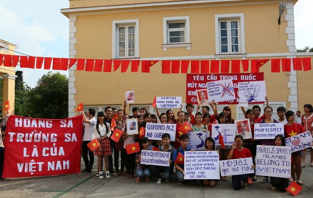 Cộng đồng Việt Nam tại Cuba và Tây Ban Nha phản đối Trung Quốc xâm phạm chủ quyền