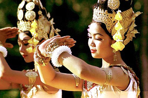 Hau Giang accueille la 6e Fête culturelle, sportive et touristique des ethnies Khmers du Sud