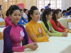 下龙选美大赛决赛即将举行