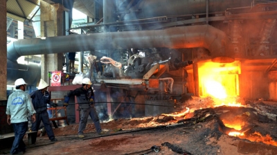 Lao Cai iron, steel factory ups production