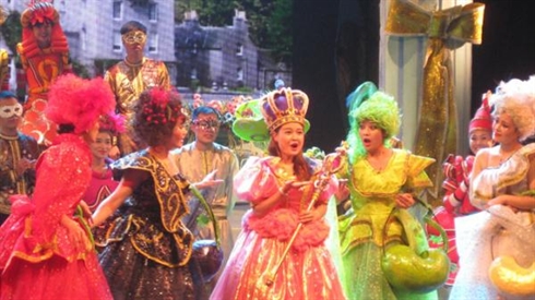 «Paradis de l’enfance», demandez le programme