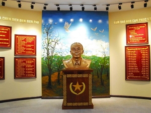 De nombreuses activités en l honneur de la victoire de Dien Bien Phu