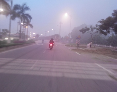 Hà Nội Cần giảm thiểu ô nhiễm từ việc đốt rơm rạ của người dân