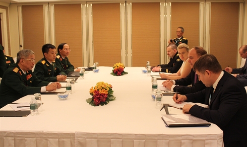 Dialogue Shangri-La les délégations s intéressent aux évolutions complexes en Mer Orientale