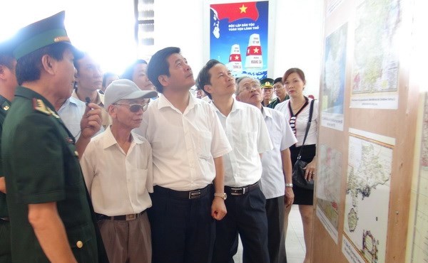 Hoang Sa and Truong Sa exhibition in Hai Phong