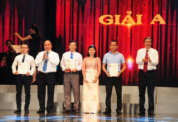 Lễ trao Giải Báo chí quốc gia lần thứ VIII